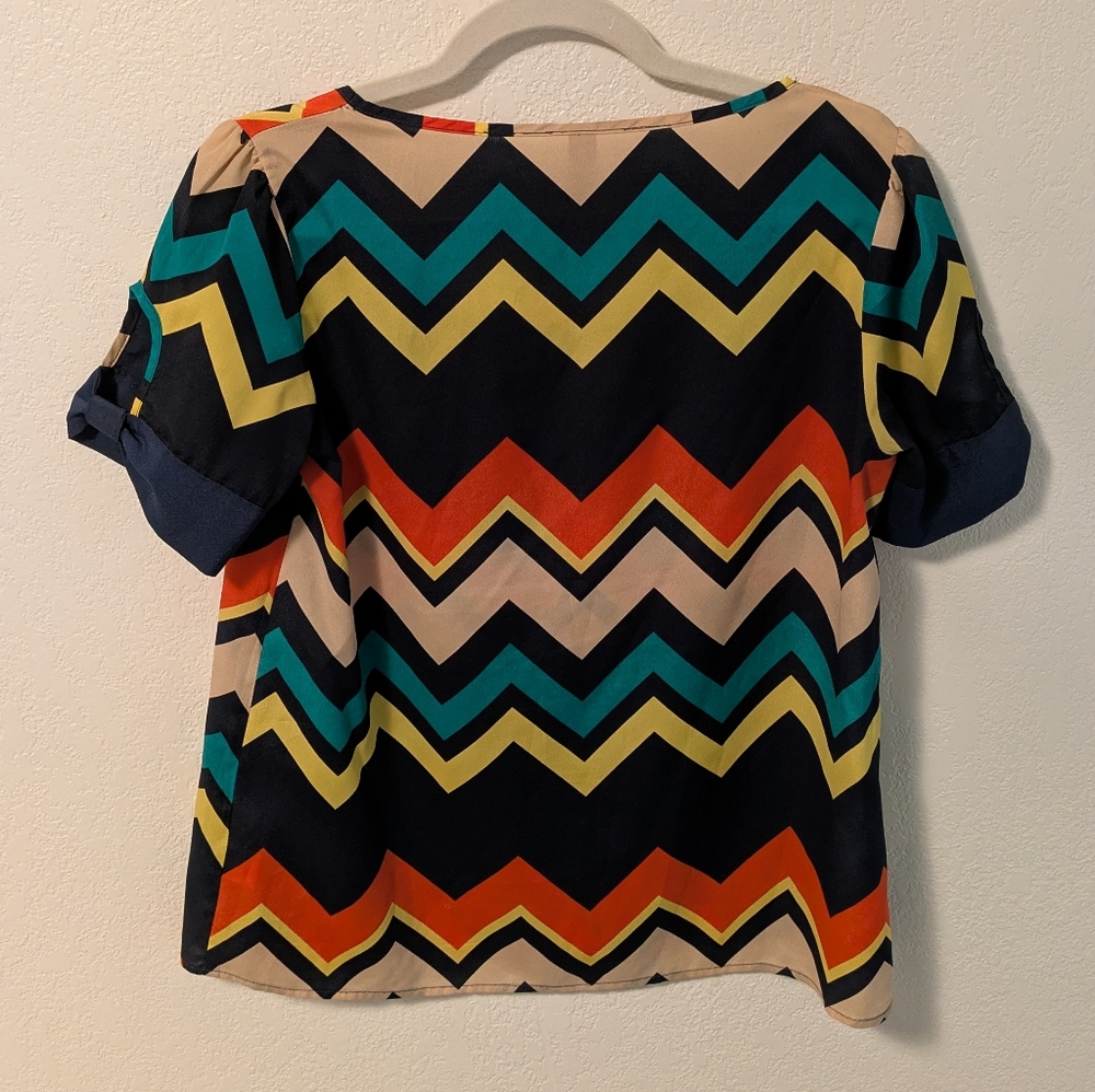 Myan Blue and Green Boxy Cuffed Sleeve Blouse - Picture 2 of 5